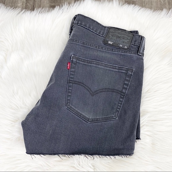 Levi's 502 Custom Cutoff Raw Hem Jean Shorts Sz 36 - Picture 1 of 12